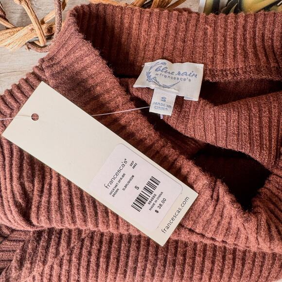 NWT-Blue Rain of Francesca’s, Claire Mock Neck Sleeveless Brown Top-Size Small - Picture 7 of 8